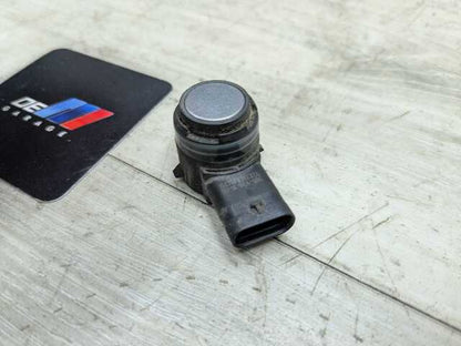OEM BMW F15 F16 F48 F90 F97 G01 G12 G30 X1 X3 X5 Bumper Parking PDC Sensor Gray