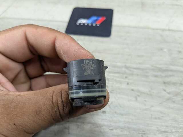 OEM BMW F15 F16 F48 F90 F97 G01 G12 G30 X1 X3 X5 Bumper Parking PDC Sensor Gray