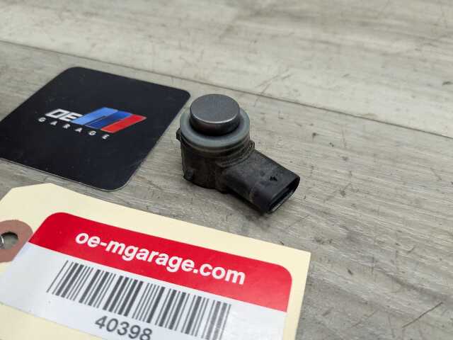 OEM BMW F15 F16 F48 F90 F97 G01 G12 G30 X1 X3 X5 Bumper Parking PDC Sensor Gray