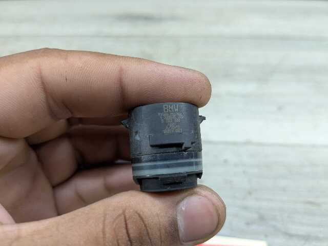 OEM BMW F15 F16 F48 F90 F97 G01 G12 G30 X1 X3 X5 Bumper Parking PDC Sensor Gray