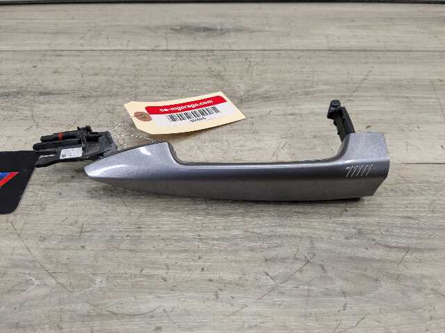 OEM BMW F15 F16 F85 X5 X6 Front Rear Left Driver Door Handle COMFORT ACCESS Gray