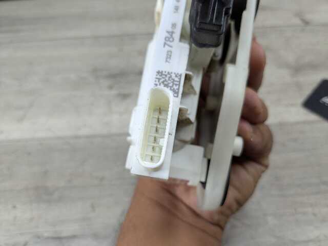 14-18 OEM BMW F15 X5 FRONT RIGHT PASSENGER Door Lock Latch Actuator SOFT CLOSE