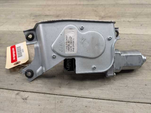 14-18 OEM BMW F15 F85 X5 Rear Tailgate Liftgate Windshield Window Wiper Motor