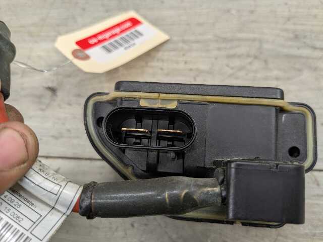 OEM BMW F15 F16 F85 F86 X5 X6 Battery Distribution B+ Junction Terminal Module