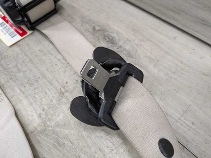 14-18 OEM BMW F15 X5 REAR Right Passenger Seatbelt Seat Belt Retractor BEIGE
