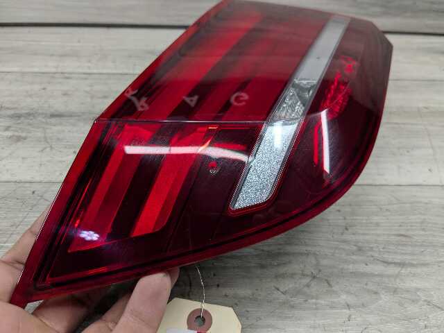 14-18 OEM BMW F15 F85 X5 X5M Rear Right Passenger Trunk Inner Stop Tail Light