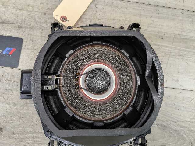 OEM BMW F15 F25 X3 X5 Left or Right Side Sub Subwoofers Top HiFi Audio Speaker