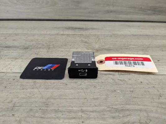OEM BMW F44 F48 F97 G01 G05 G12 G20 G30 G80 USB Dual Type C Charger Port Socket