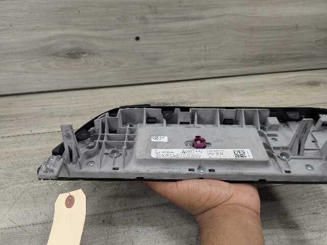 OEM BMW G20 G22 G23 G26 G42 PRE-LCI Navigation Monitor Display Screen 8.8"