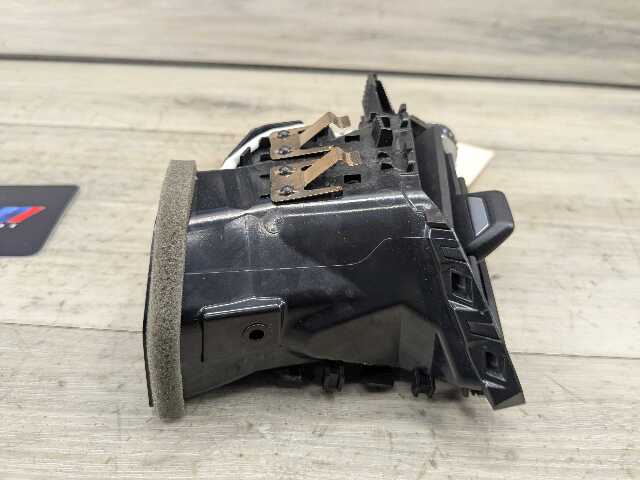 OEM BMW G20 G22 G26 G42 G80 G82 M3 M4 Right Passenger Air AC Vent Dash Grille