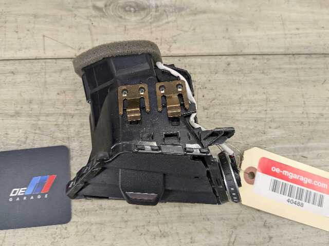 OEM BMW G20 G22 G26 G42 G80 G82 M3 M4 Right Passenger Air AC Vent Dash Grille