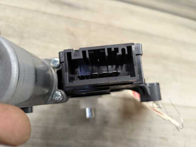 OEM BMW G20 G80 330 M340 REAR Right Passenger Side Door Window Regulator Motor