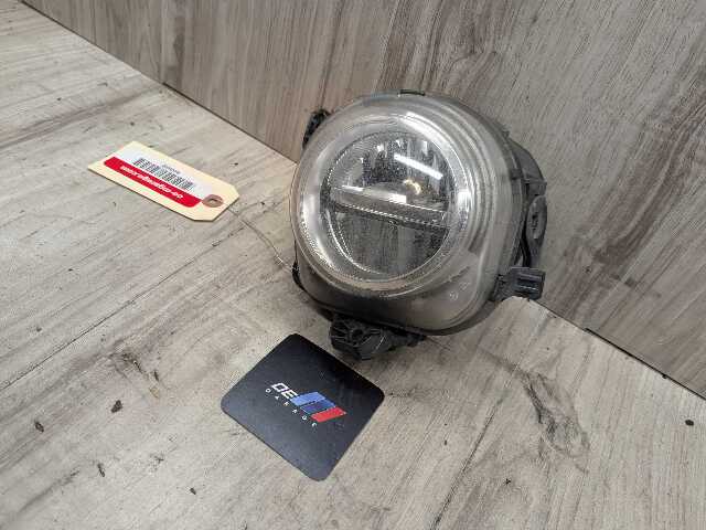 OEM BMW F15 F16 F25 F26 F85 F86 X3 X4 X5 X6 Right Passenger Fog Lamp Light