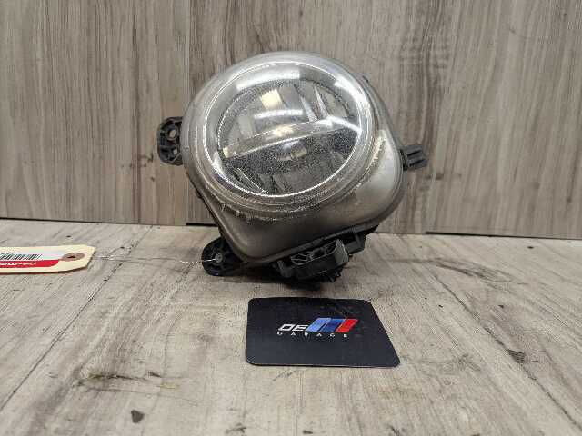 OEM BMW F15 F16 F25 F26 F85 F86 X3 X4 X5 X6 Right Passenger Fog Lamp Light