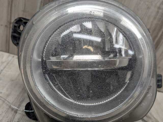 OEM BMW F15 F16 F25 F26 F85 F86 X3 X4 X5 X6 Right Passenger Fog Lamp Light