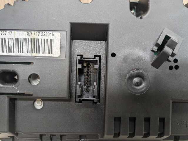 OEM BMW E84 E90 E92 E93 325 328 X1 Instrument Speedometer Gauge Cluster VDO