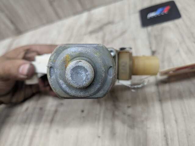 OEM BMW E84 E90 E91 328 335 M3 Front Left Driver Door Window Regulator Motor