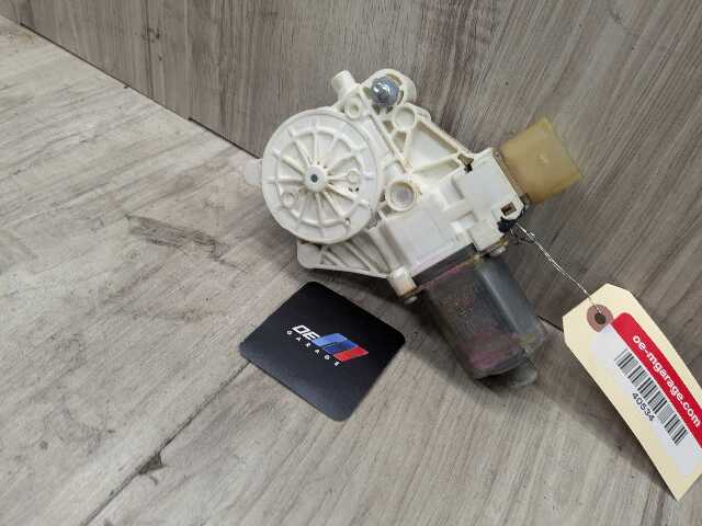 OEM BMW E84 E90 E91 328 335 M3 Front Left Driver Door Window Regulator Motor