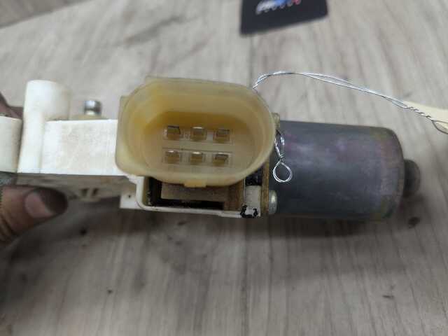 OEM BMW E84 E90 E91 328 335 M3 Front Left Driver Door Window Regulator Motor