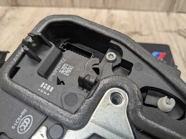 OEM BMW E70 E90 F10 F30 F36 F80 M3 REAR RIGHT Passenger Door Lock Latch Actuator