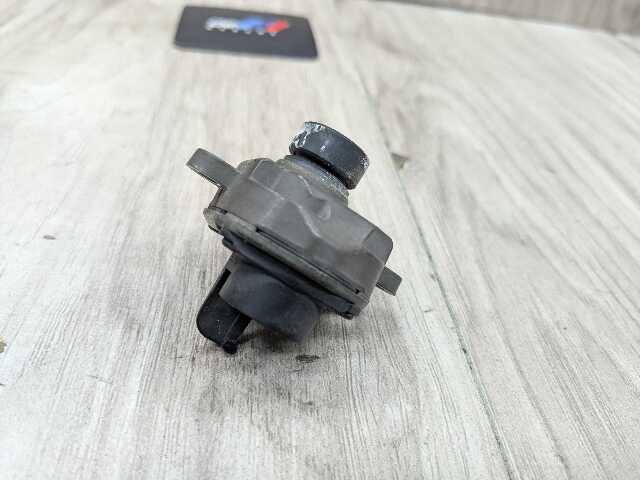 OEM BMW E70 F02 F13 F30 F32 F36 F80 F82 Front Bumper Left Right Side View Camera