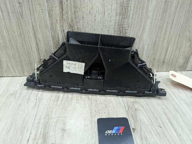 06-13 OEM BMW E90 E91 E92 E93 M3 Dashboard Center AC Air Vent Grille Trim