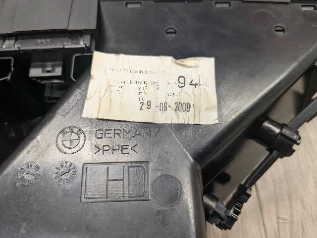 06-13 OEM BMW E90 E91 E92 E93 M3 Dashboard Center AC Air Vent Grille Trim