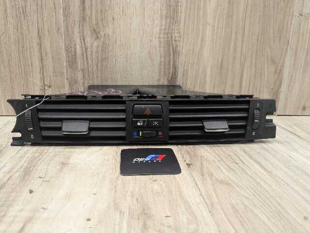 06-13 OEM BMW E90 E91 E92 E93 M3 Dashboard Center AC Air Vent Grille Trim