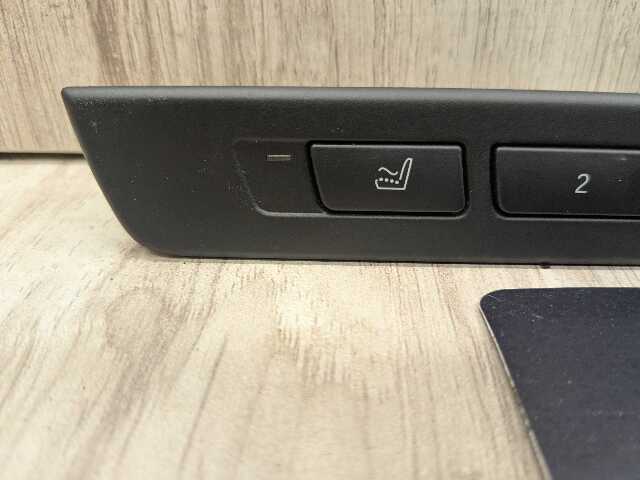 OEM BMW F02 F10 535 550 740 750 Front Right Passenger Seat Memory Control Switch