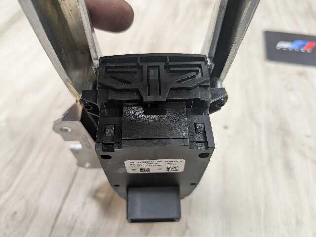 10-16 OEM BMW F01 F07 F02 550 750 Parking Brake Auto Hold Switch w/ Trim Panel