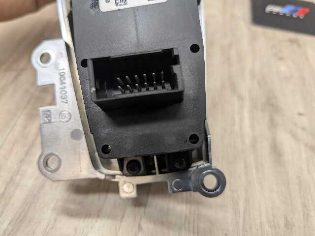 10-16 OEM BMW F01 F07 F02 550 750 Parking Brake Auto Hold Switch w/ Trim Panel