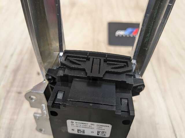 10-16 OEM BMW F01 F07 F02 550 750 Parking Brake Auto Hold Switch w/ Trim Panel