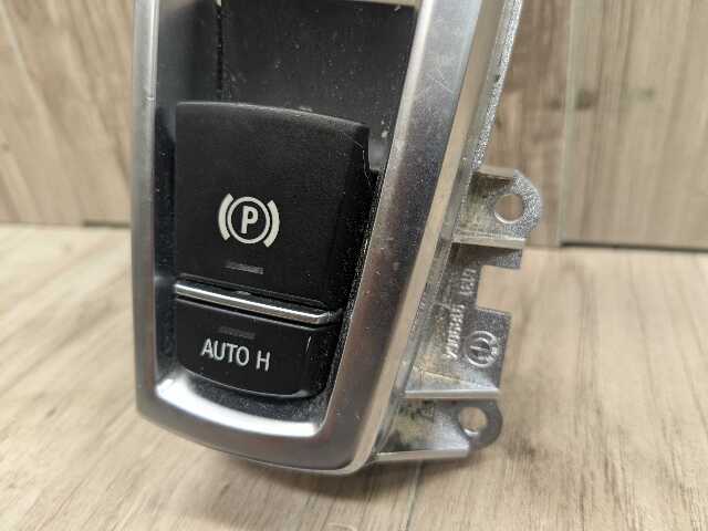 10-16 OEM BMW F01 F07 F02 550 750 Parking Brake Auto Hold Switch w/ Trim Panel