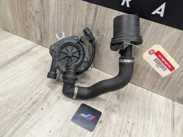 OEM BMW E82 E88 E90 E92 E93 Engine N51 Secondary Smog Air Injection Pump Motor