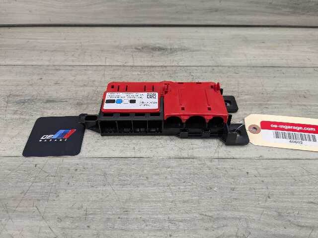 OEM BMW G20 G22 G23 G26 G80 G82 B+ Positive Battery Junction Terminal Fuse Box