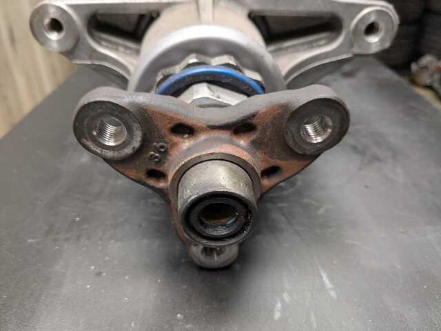 OEM BMW G20 G22 G23 G42 330 430 Rear Differential Axle Gearbox Carrier 2.81 43K