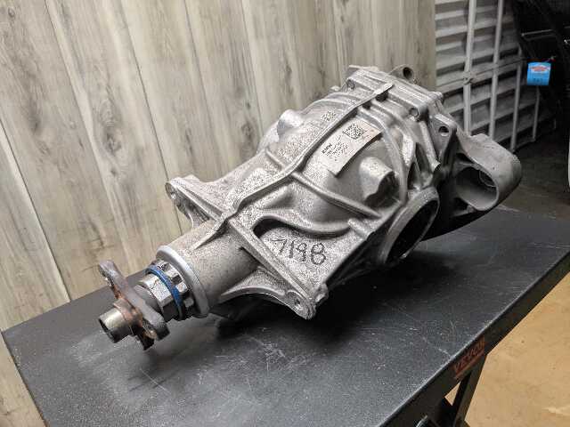 OEM BMW G20 G22 G23 G42 330 430 Rear Differential Axle Gearbox Carrier 2.81 43K