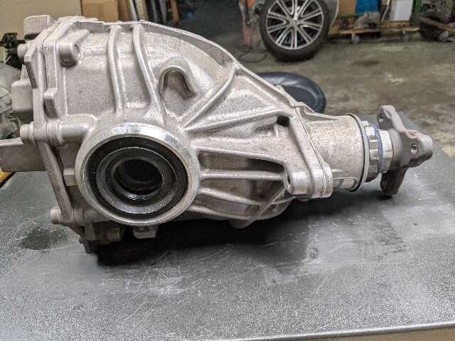 OEM BMW G20 G22 G23 G42 330 430 Rear Differential Axle Gearbox Carrier 2.81 43K