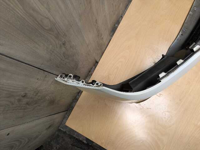 *18-20 OEM BMW G30 530 540 M550 M SPORT Front Bumper Cover Panel w Grilles White