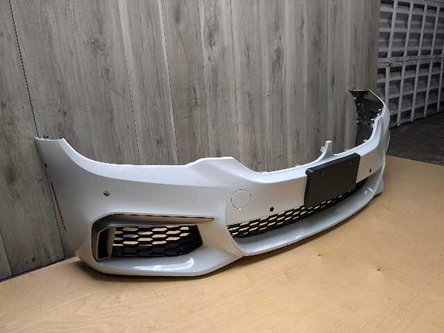 *18-20 OEM BMW G30 530 540 M550 M SPORT Front Bumper Cover Panel w Grilles White