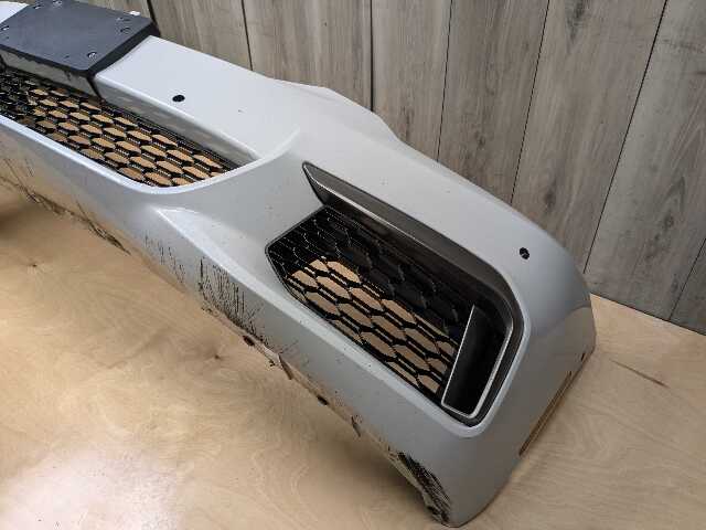 *18-20 OEM BMW G30 530 540 M550 M SPORT Front Bumper Cover Panel w Grilles White