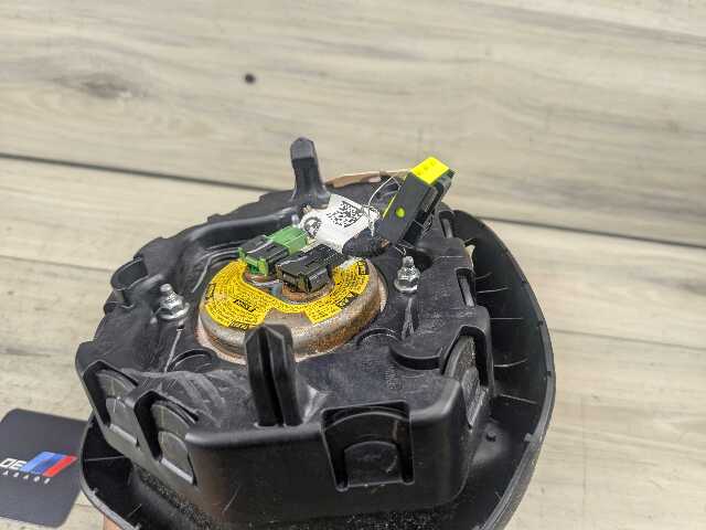 14-19 OEM BMW F15 F16 X5 X6 Front Driver Steering Wheel Airbag Air Bag Black