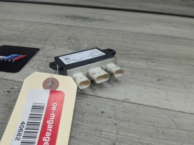 OEM BMW F02 F06 F10 F16 F30 F32 F36 F80 F82 M3 Control Unit Smart Opener Module