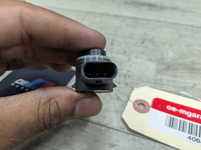 OEM BMW F15 F48 F85 F90 F97 G01 G12* G30 X1 X3 Bumper Parking Sensor PDC Black