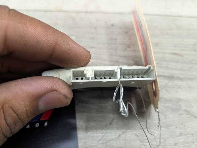 11-17 OEM BMW F02 F10 F15 F22 F30 F32 F36 Steering Wheel Control Module
