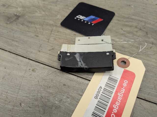 11-17 OEM BMW F02 F10 F15 F22 F30 F32 F36 Steering Wheel Control Module