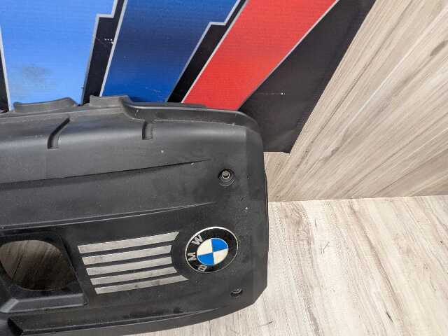 OEM BMW E82 E88 E90 E92 E93 128 328 Engine Cover N51 Head Ignition Coil Covering