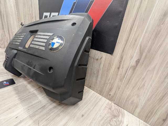 OEM BMW E82 E88 E90 E92 E93 128 328 Engine Cover N51 Head Ignition Coil Covering