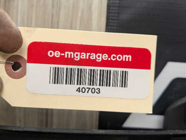 OEM BMW E82 E88 E90 E92 E93 128 328 Engine Cover N51 Head Ignition Coil Covering