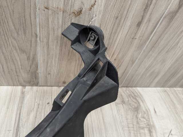 09-11 BMW E90 E91 LCI Front Left Driver Headlight Arm Bracket Mount Plastic